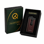 Quantoro Delicili Çift Jet Alev Red Carbon Puro Çakmağı: Sportif Tasarım, Güçlü Torch Performansı